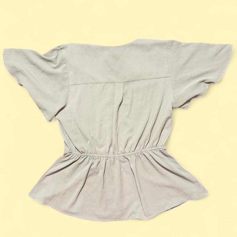 Monteau greenish top with peplum style - Picture 3 of 5